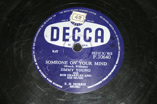 JIMMY YOUNG with BOB SHARPLES and HIS MUSIC   78T   I LOOK AT YOU   DECCA
