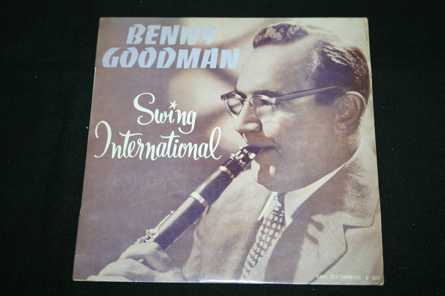 BENNY GOODMAN EP 45T 7" SWING INTERNATIONAL WHISPERING
