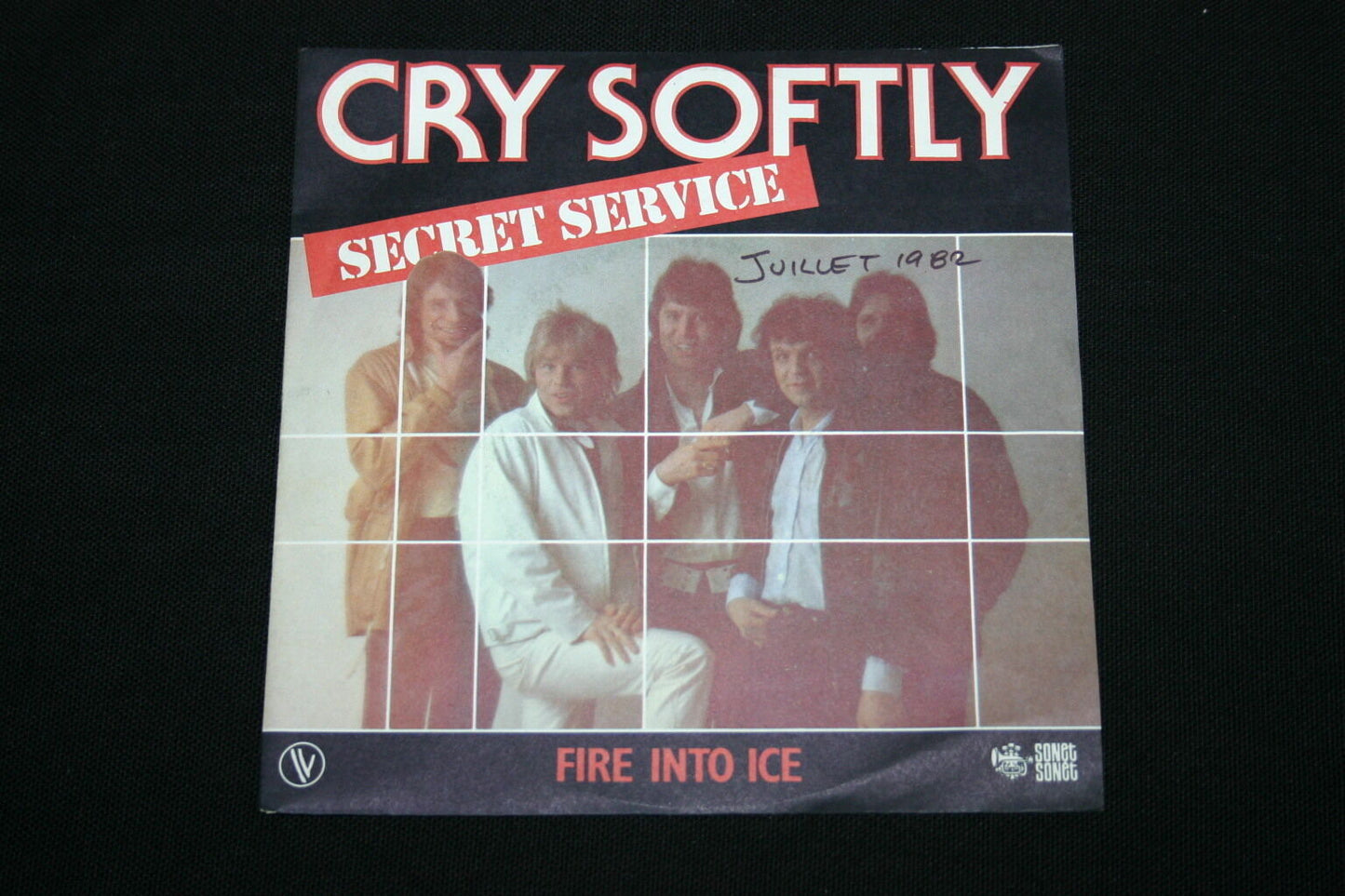 SECRET SERVICE SP 45T 7" CRY SOFTLY 1982
