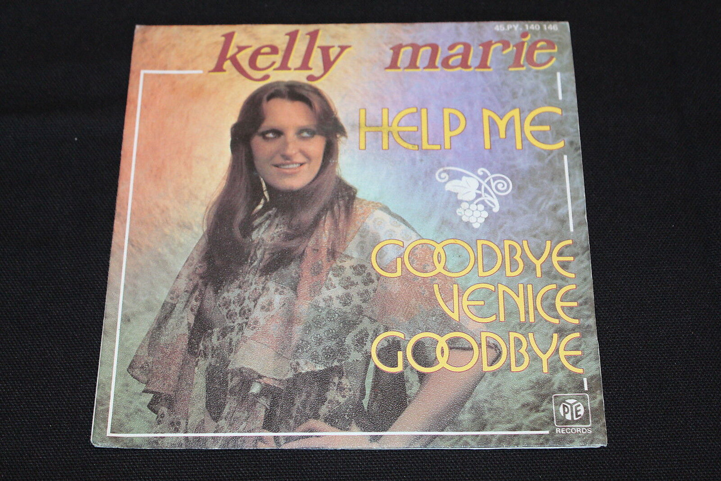 KELLY MARIE SP 45T 7" HELP ME 1976