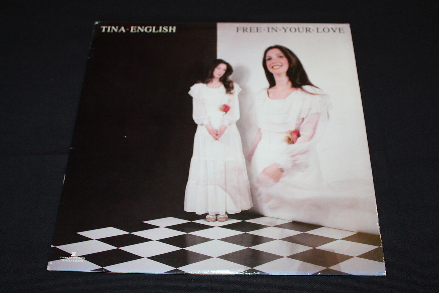 TINA ENGLISH LP 33T 12" FREE IN YOUR LOVE 1981