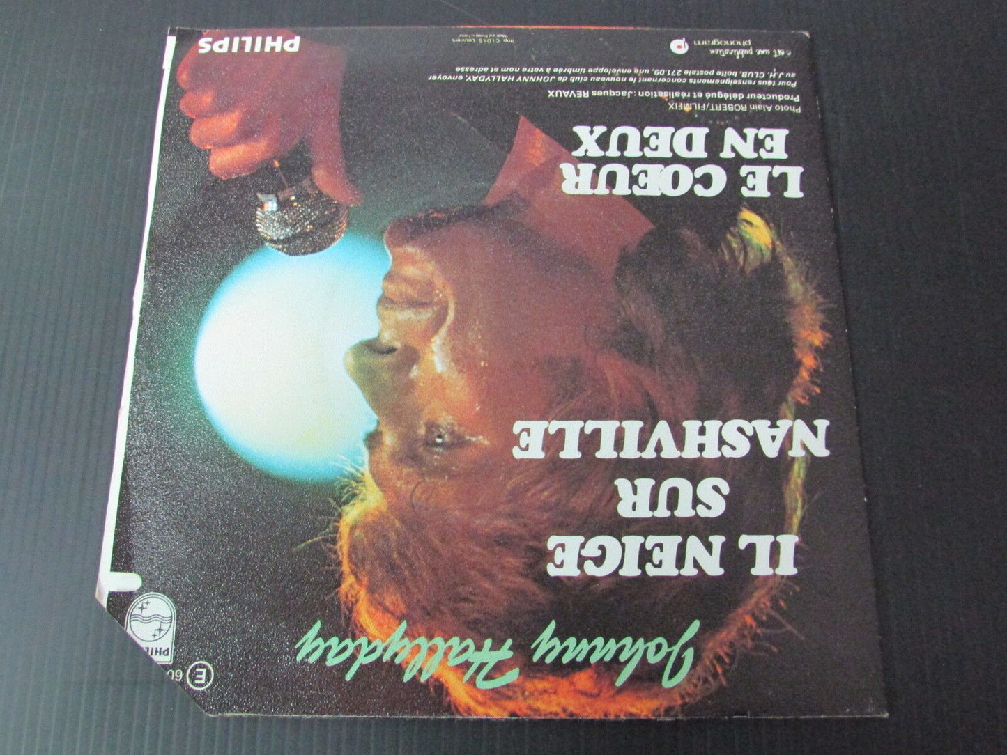 JOHNNY HALLYDAY LE COEUR EN DEUX 1977 SP 45T 7"