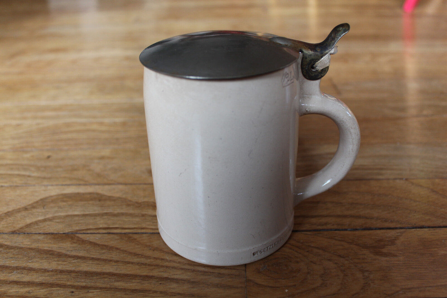 GESETZLICH GESCHUTZT LORENZ & Co DRESDEN Ancienne CHOPE BIERE BEER MUG 1/2L
