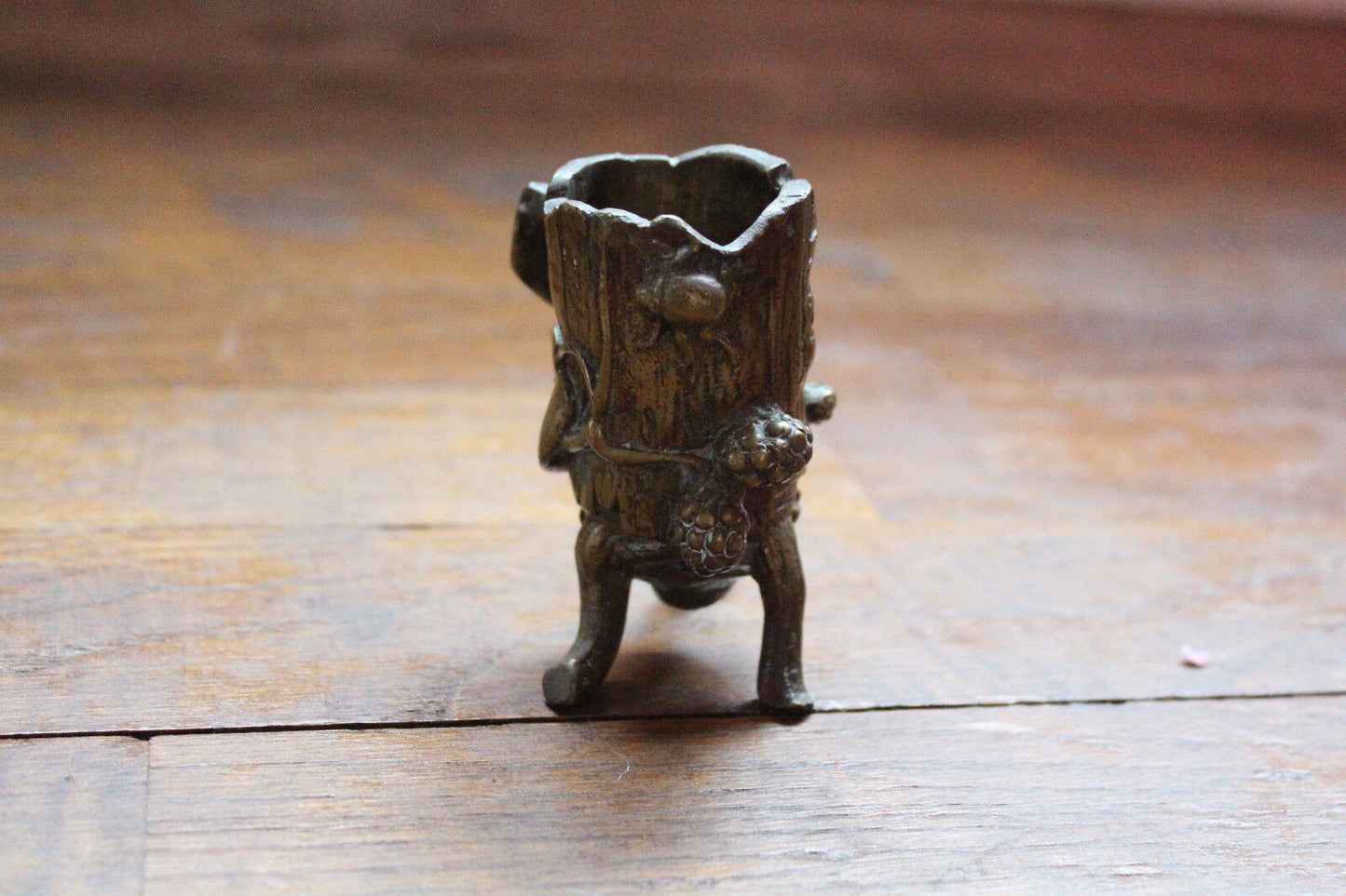 Ancien petit bougeoir laiton