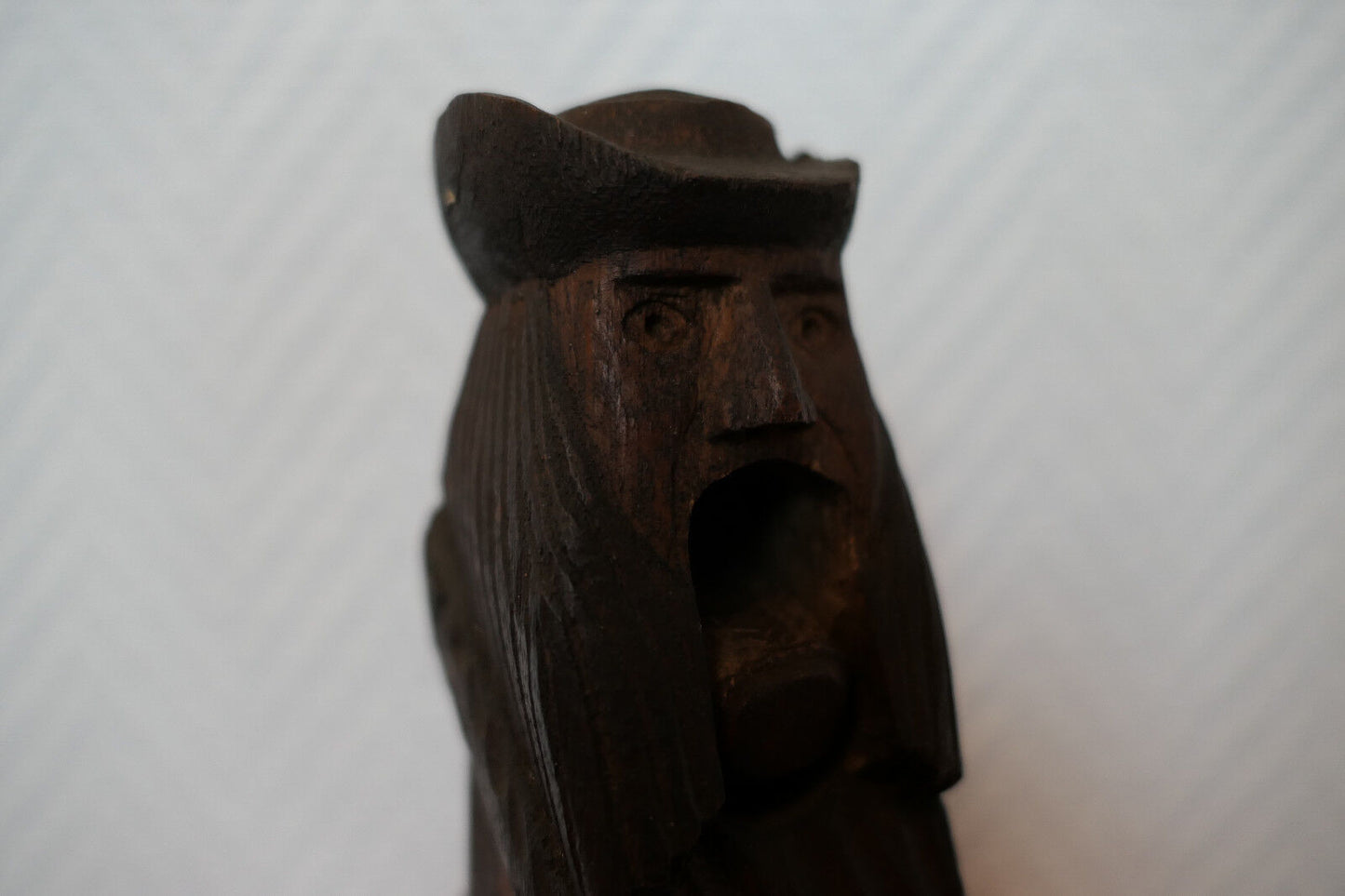 ANCIEN CASSE NOIX ANTHROPOMORPHE FORME HOMME BRETON ART POPULAIRE BRETAGNE XIXe