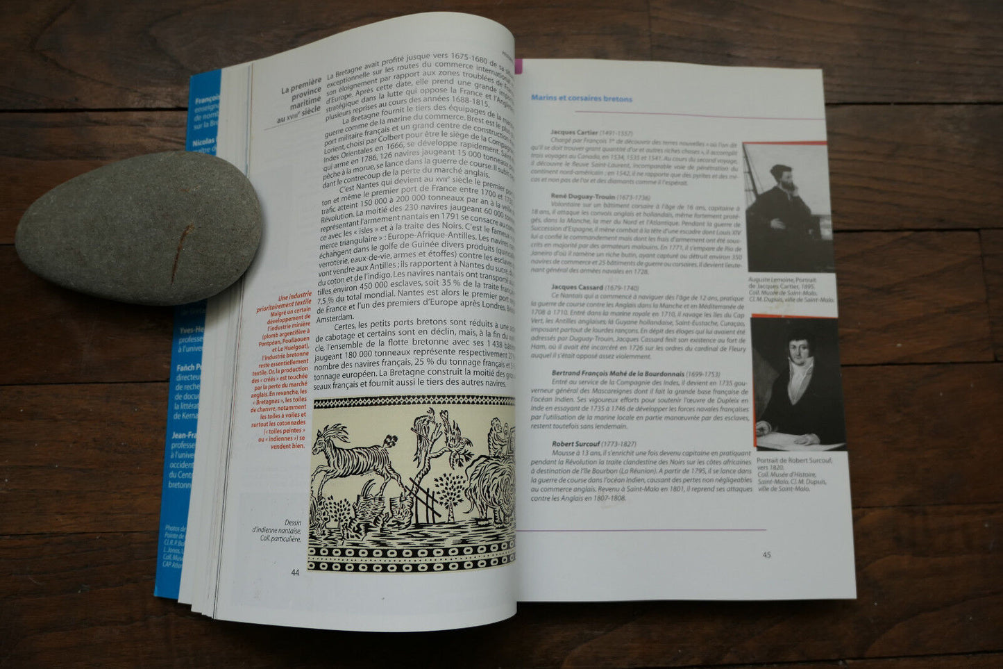 BRETAGNE CHRISTINE BONNETON 2006 HISTOIRE ART TRADITIONS LANGUE ECONOMIE SOCIETE