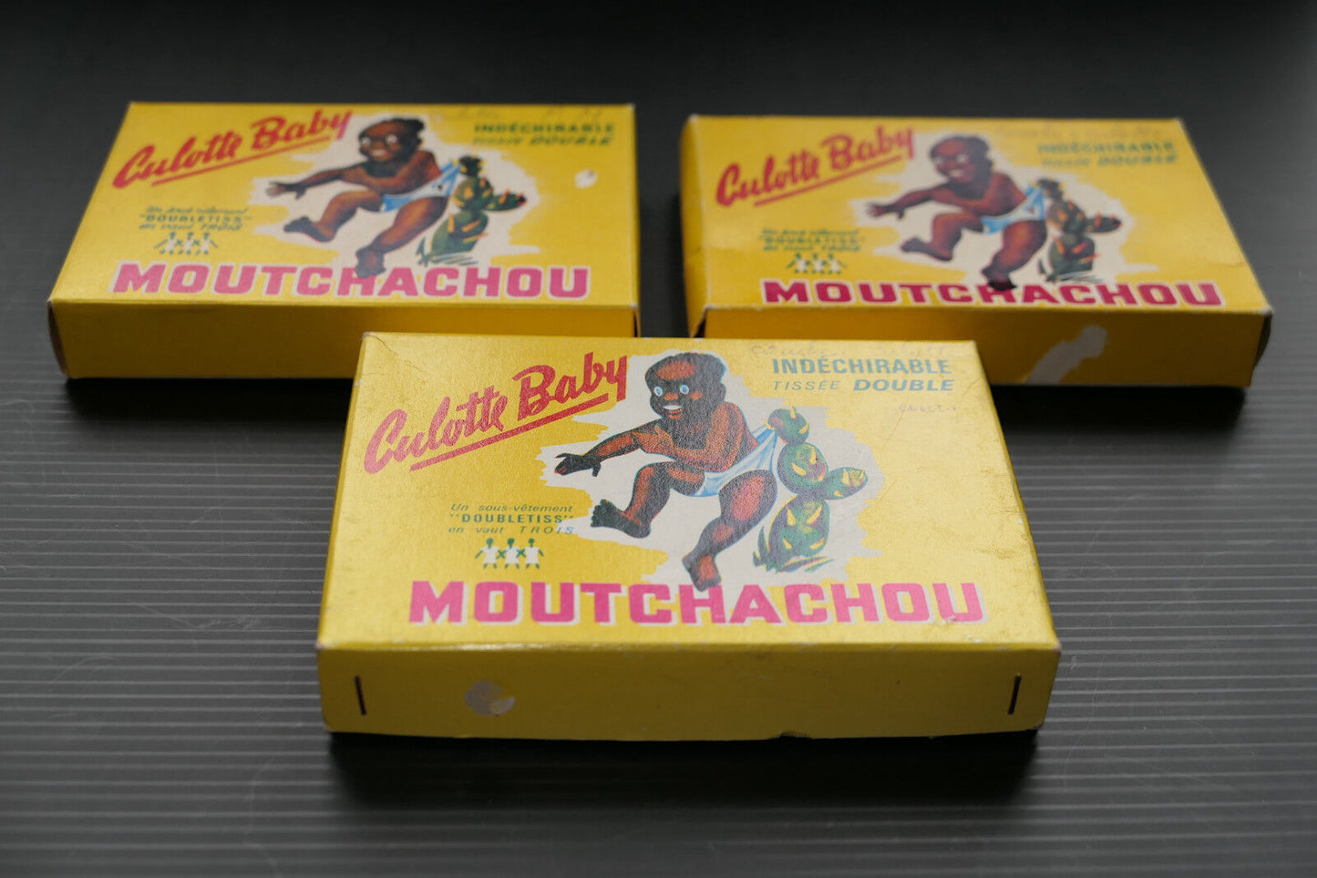 MOUTCHACHOU CULOTTE BABY VETEMENT POUPON POUPEE COUCHE CULOTTE TISSU BOITE LOT 3