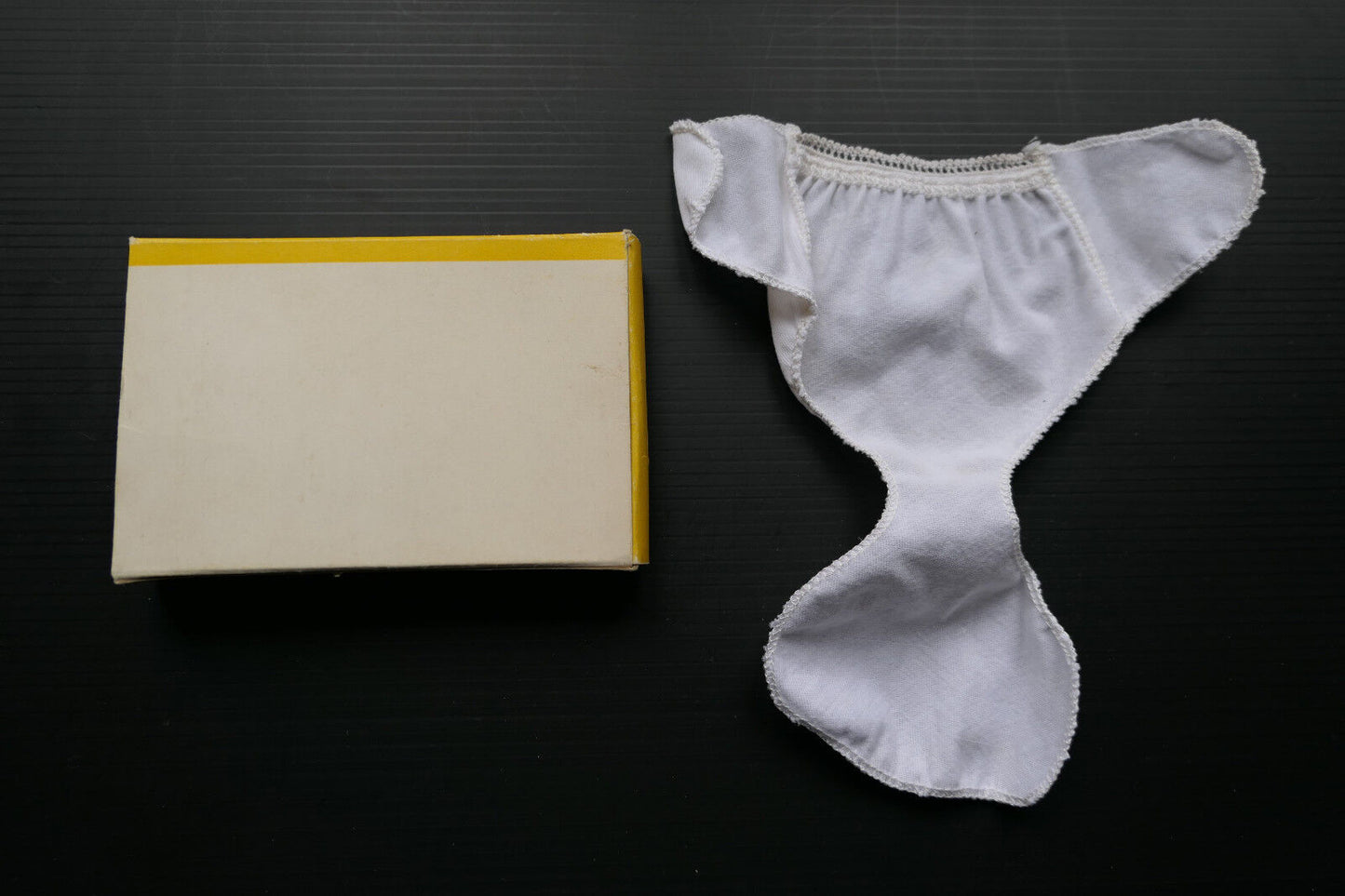 MOUTCHACHOU CULOTTE BABY VETEMENT POUPON POUPEE COUCHE CULOTTE TISSU BOITE LOT 3