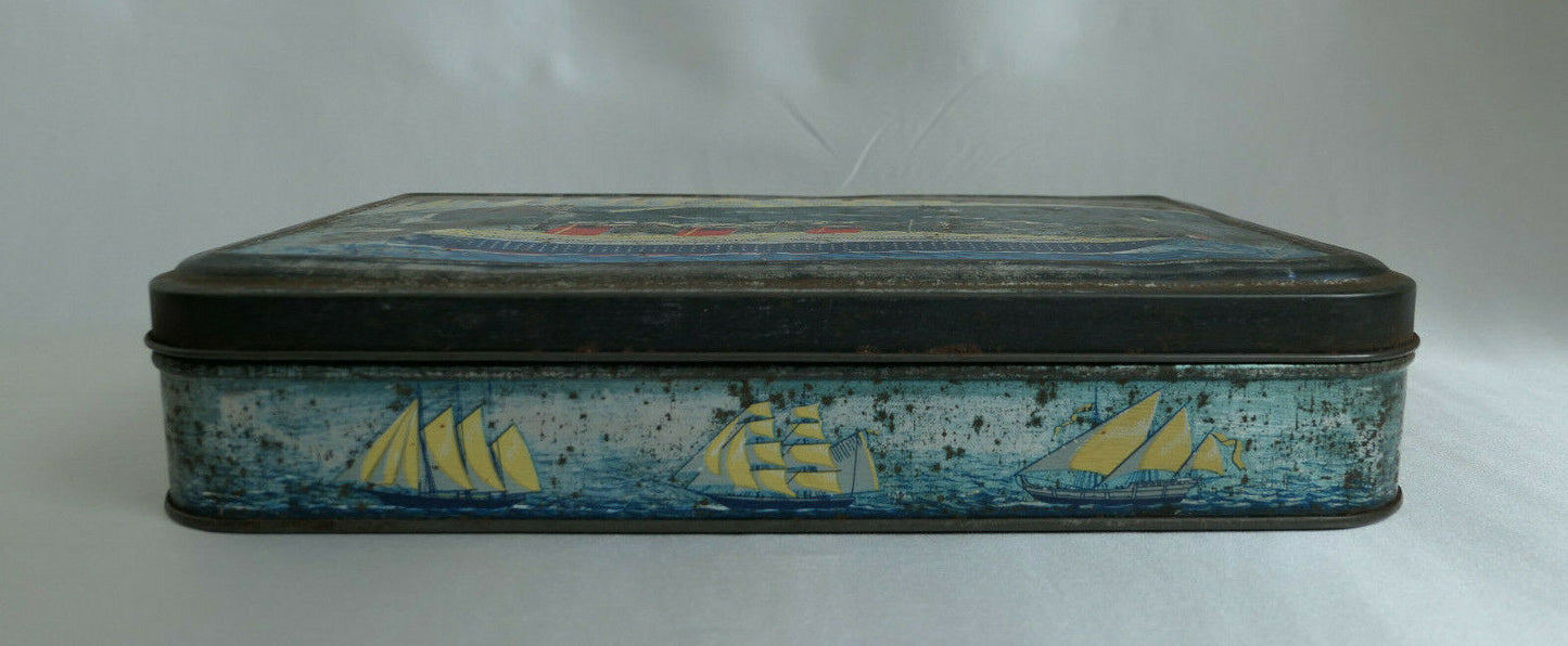 ANCIENNE BOITE TOLE LITHOGRAPHIEE BATEAU PAQUEBOT NORMANDIE