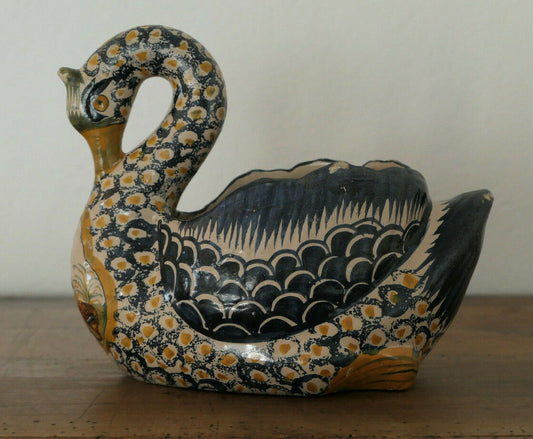 ANCIENNE FAIENCE DE QUIMPER HENRIOT CYGNE SWAN CIRCA 1930