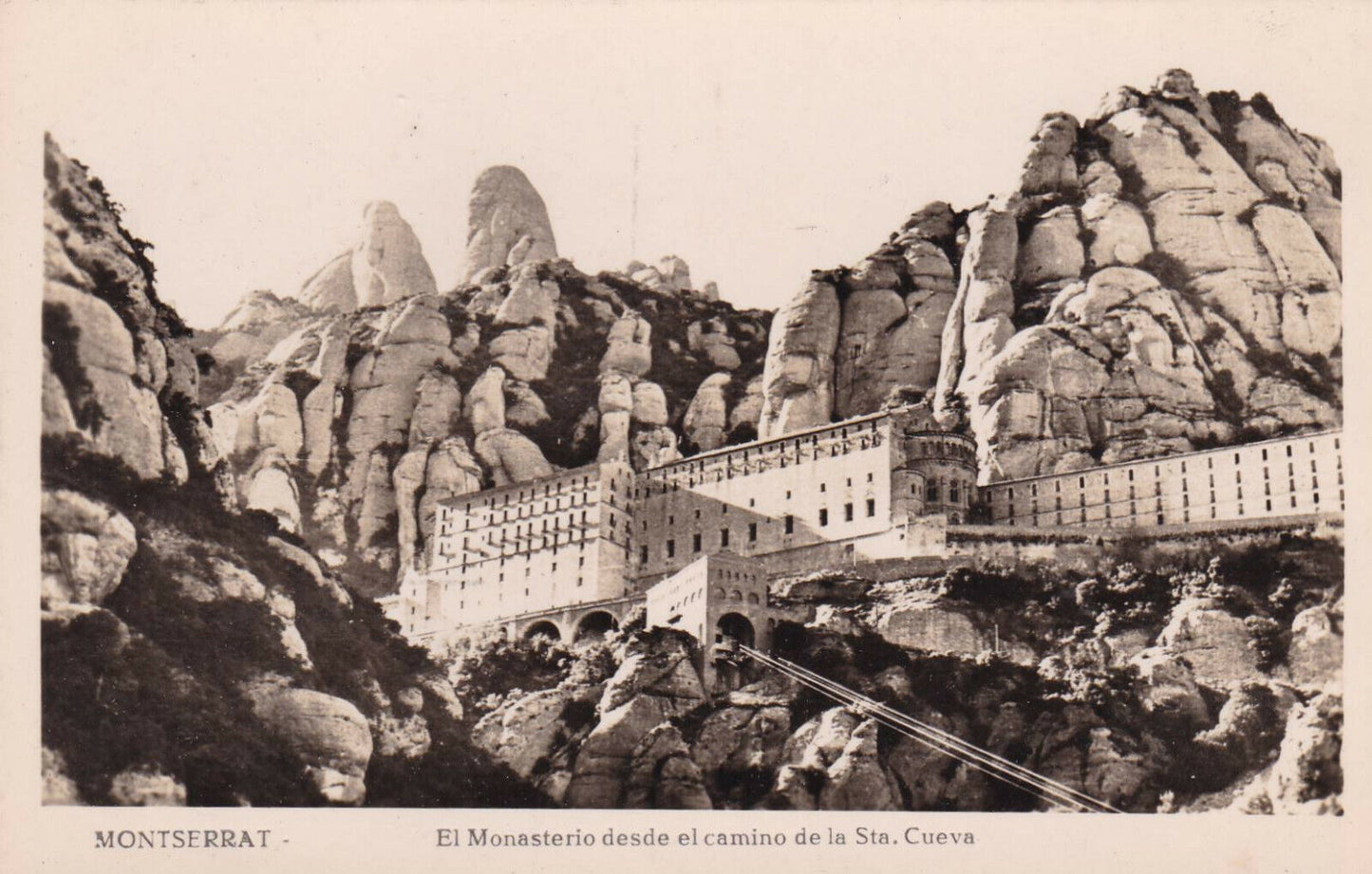 CPSM BLACK AND WHITE POSTCARD / MONTSERRAT EL MONASTERIO