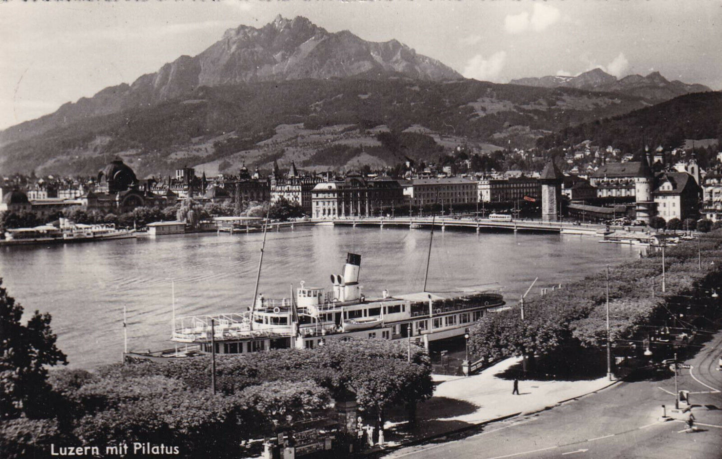 CARTE POSTALE CPSM NOIR ET BLANC / LUZERN MIT PILATUS (1954)
