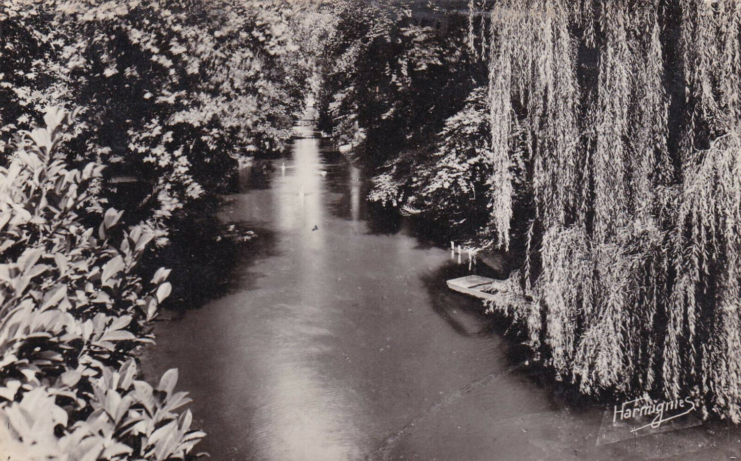 CARTE POSTALE CPSM NOIR ET BLANC / CHALONS-SUR-MARNE LE JARD UN SITE ENCHANTEUR