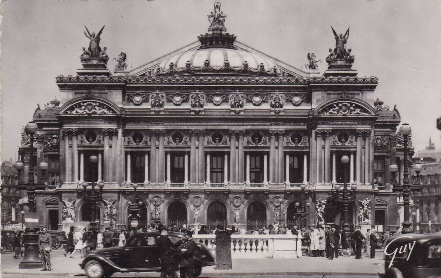 CARTE POSTALE CPSM NOIR ET BLANC / PARIS THEATRE NATIONAL DE L'OPERA (1948)