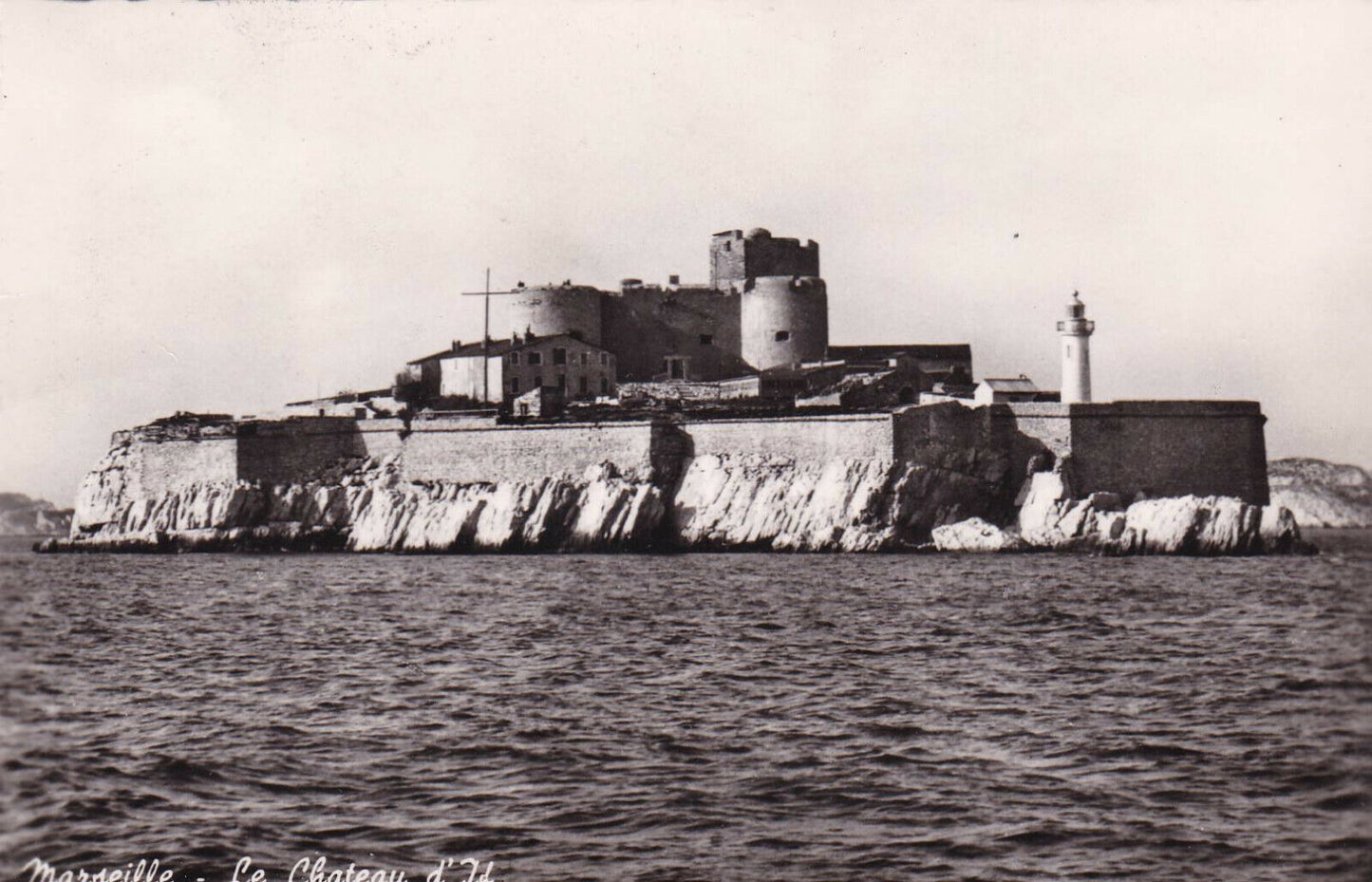 CARTE POSTALE CPSM NOIR ET BLANC / MARSEILLE LE CHATEAU D'IF
