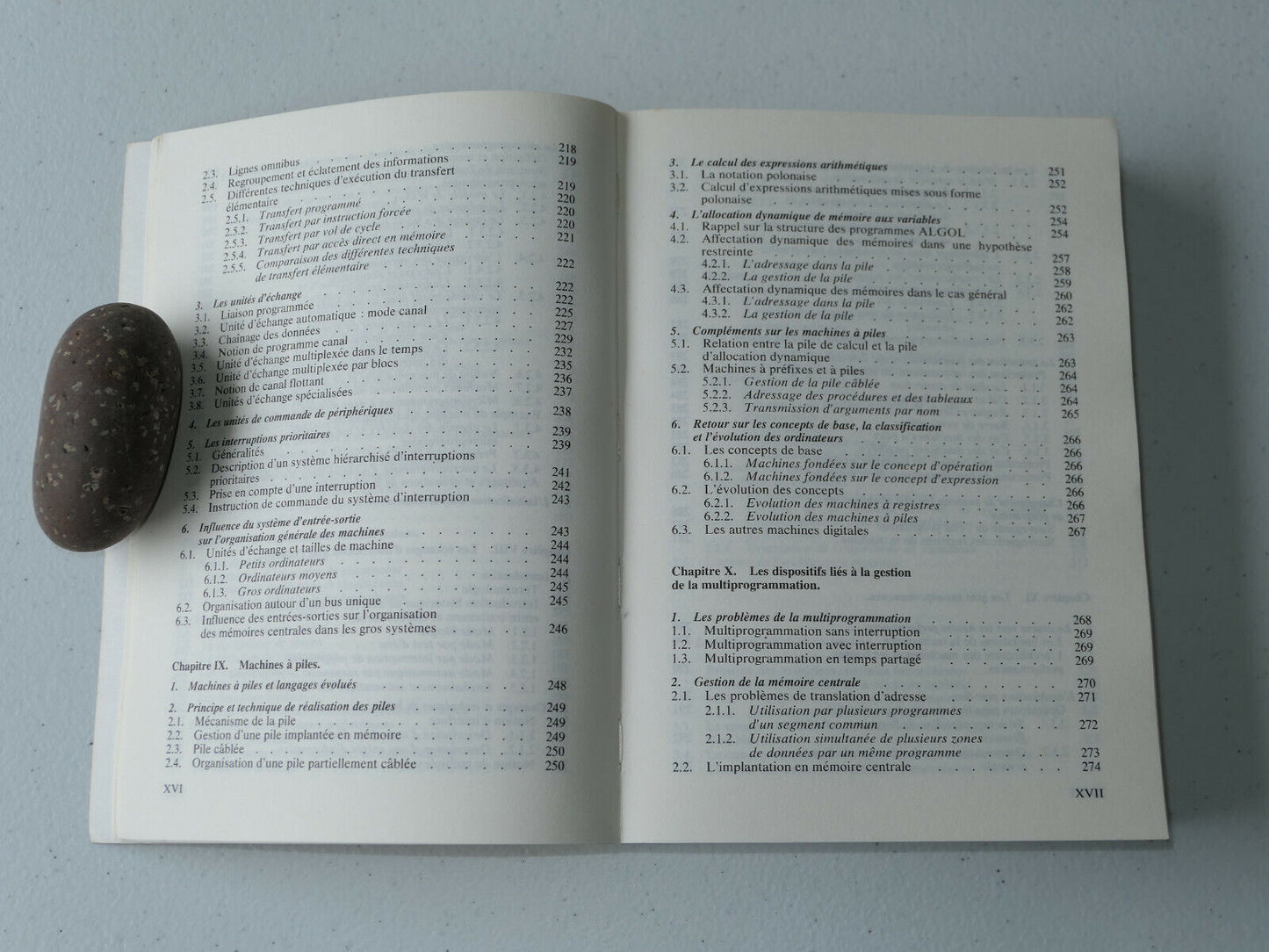 STRUCTURE ET FONCTIONNEMENT DES ORDINATEURS / J.P. MEINADIER / LAROUSSE 1984