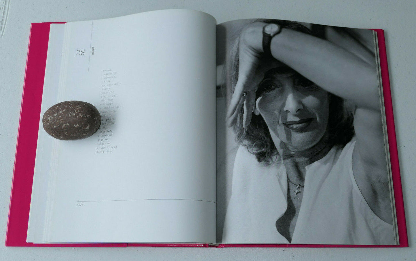 CHASSE A L'HOMME / PORTRAITS DE FEMMES / PHOTOGRAPHIE THIERRY BOUET 2003
