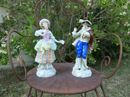 ANCIEN COUPLE DE MUSICIENS PERSONNAGES EN PORCELAINE DE SITZENDORF 19TH 28CM