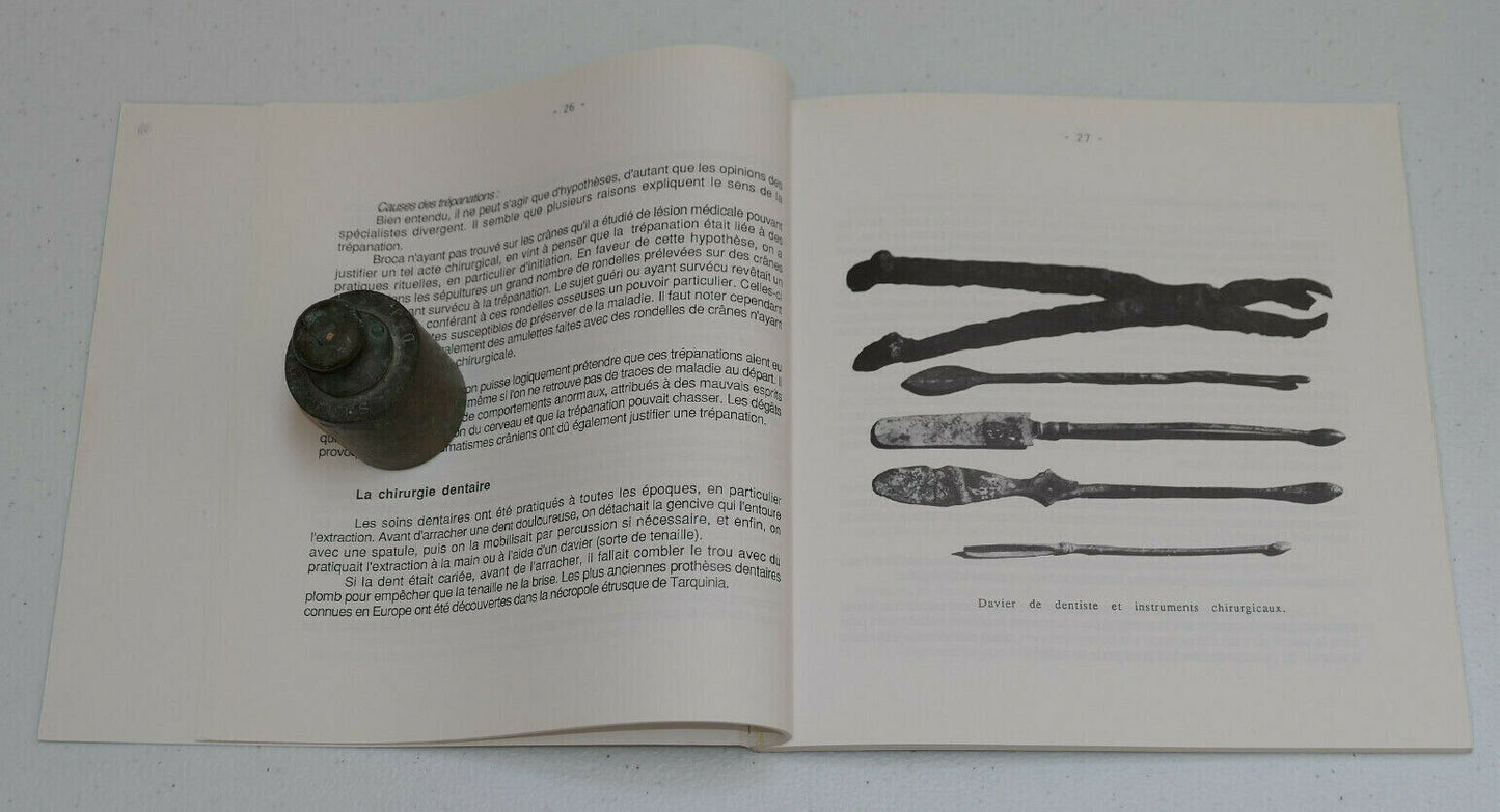 LA MEDECINE DE LA PREHISTOIRE AU MOYEN-AGE / CATALOGUE EXPOSITION ANTIBES 1986
