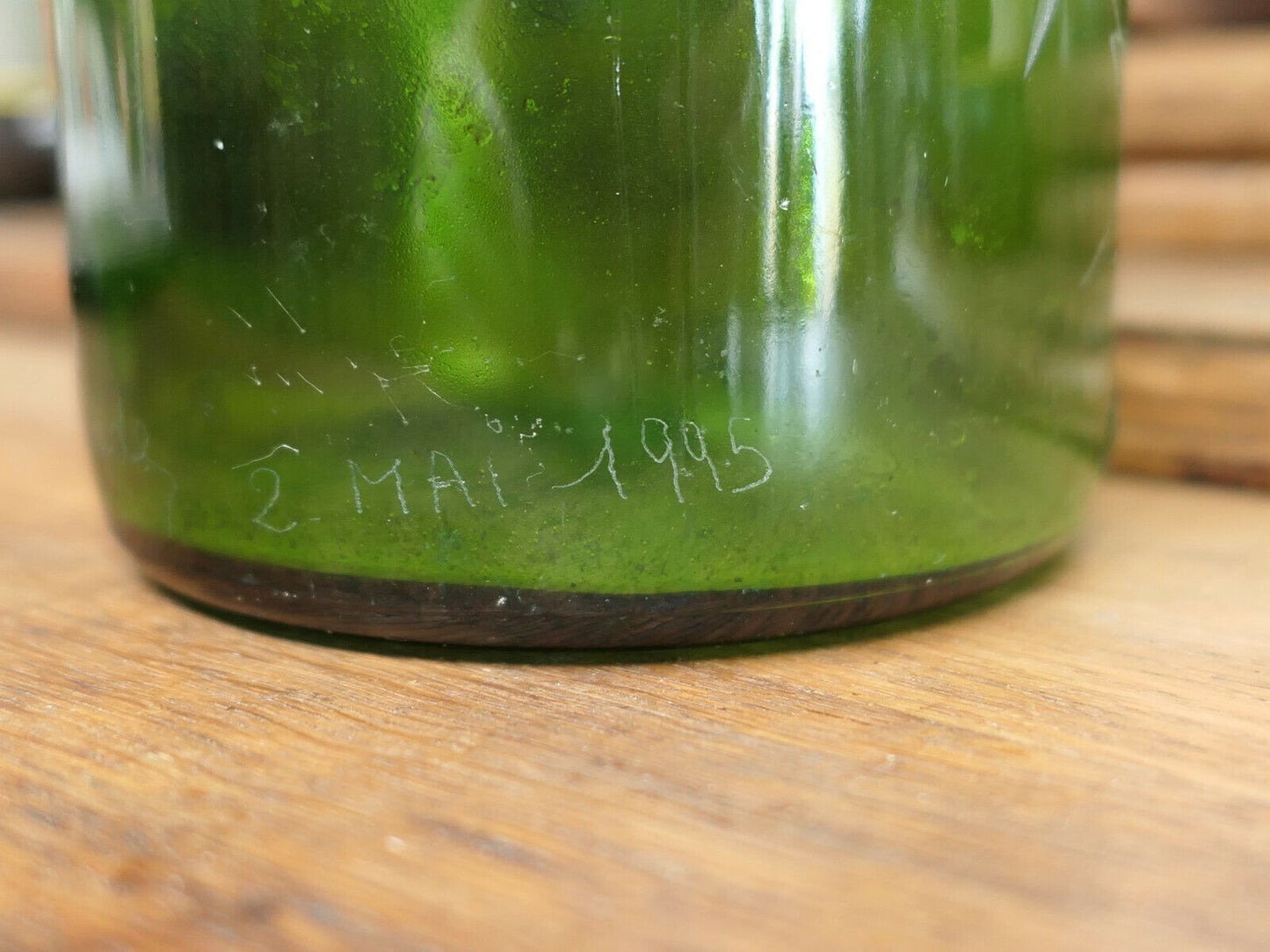 GRANDE BOUTEILLE MAGNUM VIN MUSCADET GRAVEE A LA MAIN HANDMADE ENGRAVED