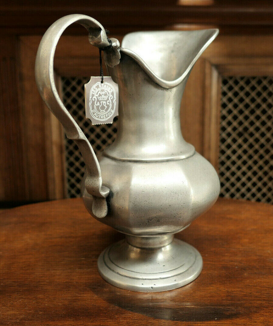 CRUCHE EN ETAIN 24 CM / LES ETAINS D'AUTREFOIS