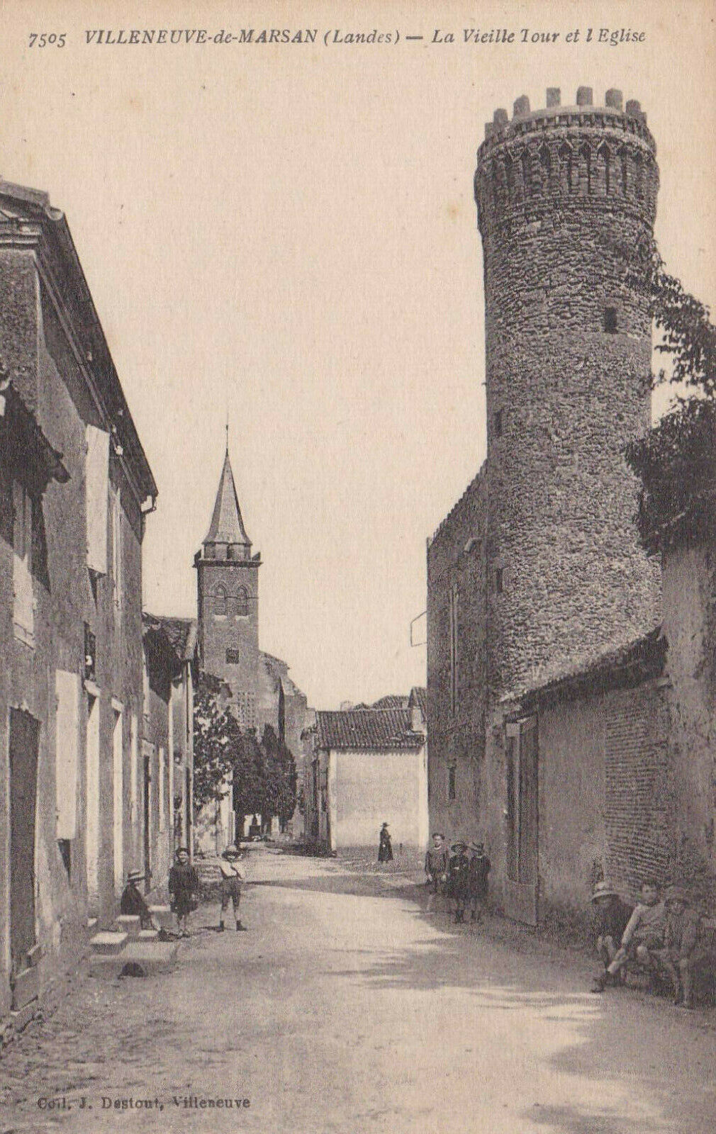 CARTE POSTALE ANCIENNE CPA / VILLENEUVE-DE-MARSAN LA VIEILLE TOUR ET L'EGLISE