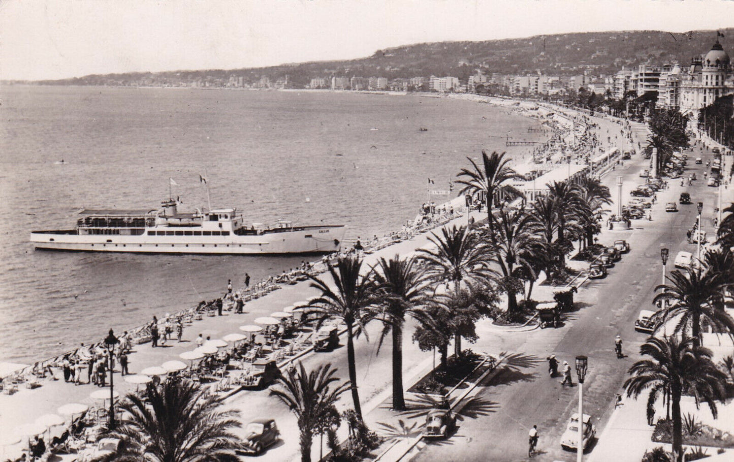 CPSM BLACK & WHITE POSTCARD / NICE THE PROMENADE OF THE ENGLISH