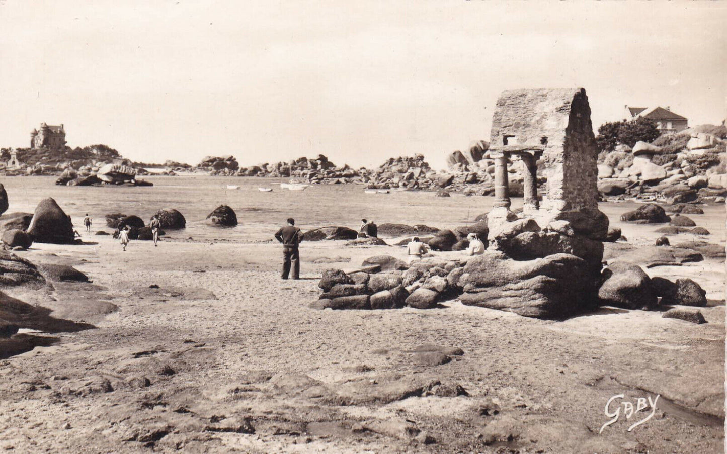 CPSM BLACK & WHITE POSTCARD PLOUMANAC'H SAINT-GUIREC ORATORY