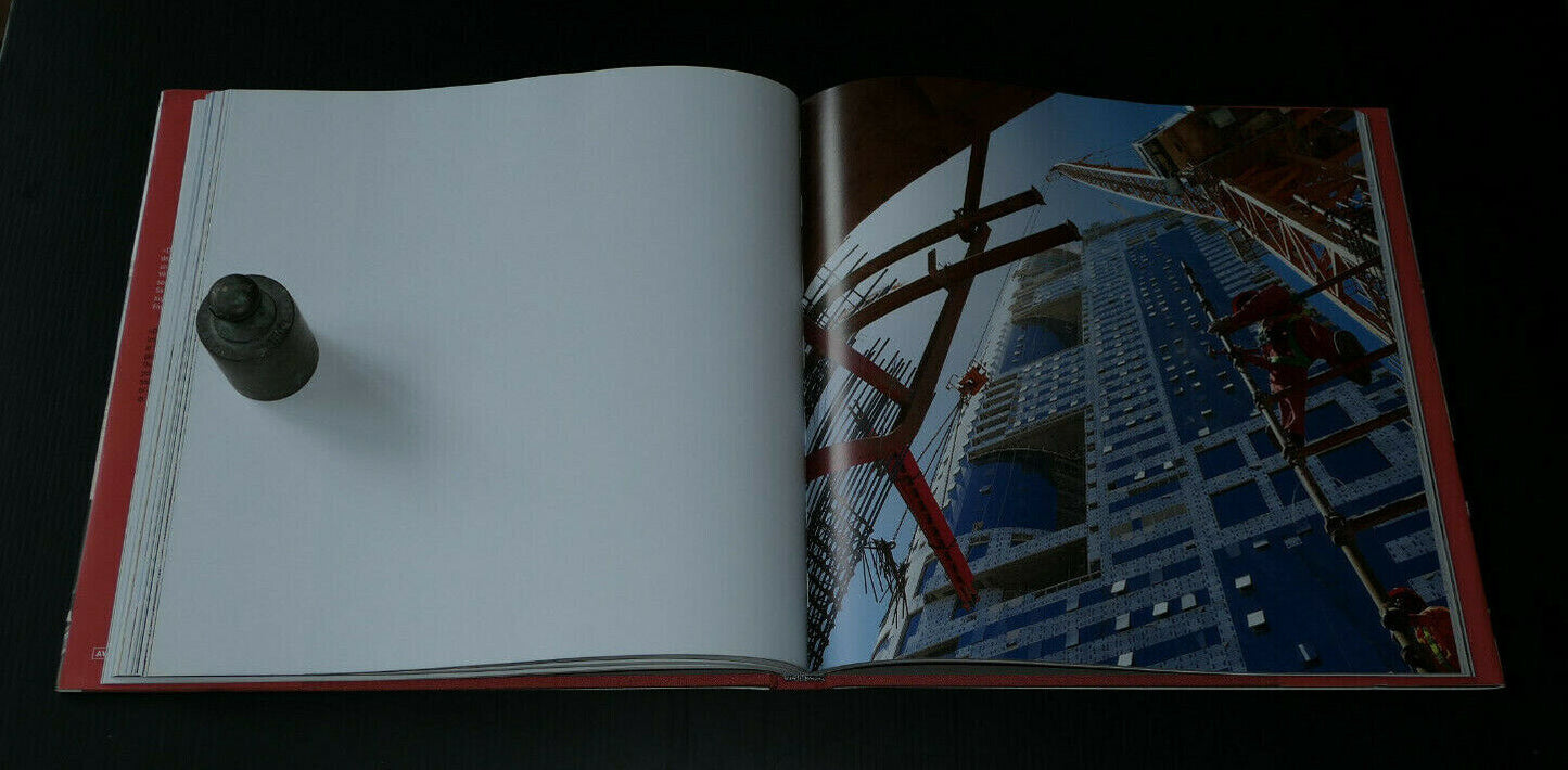 DUBAI SHOW / PHOTOGRAPHIES PHILIPPE ROBIN / VOYAGE / AVRIL EDITIONS 2012