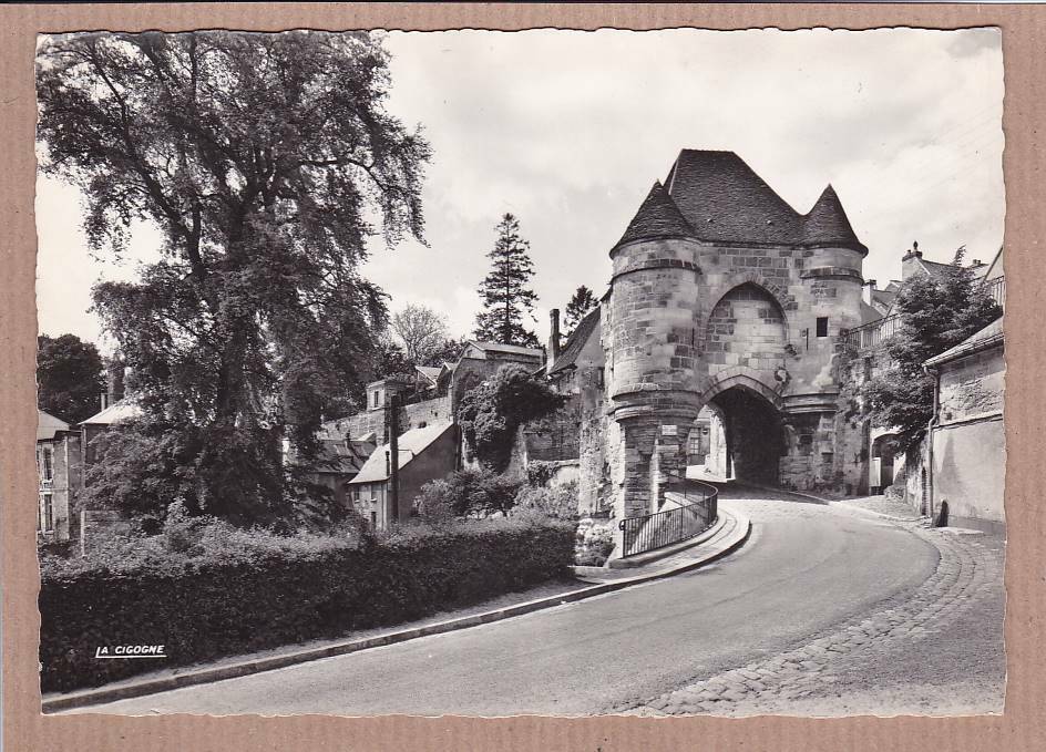 CARTE POSTALE CPSM NOIR & BLANC / LAON LA PORTE D'ARDON (1965)