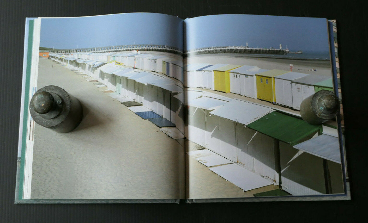 STRANDCABINES KNOKKE KOKSIJDE / GOTZ DIERGARTEN / 2005