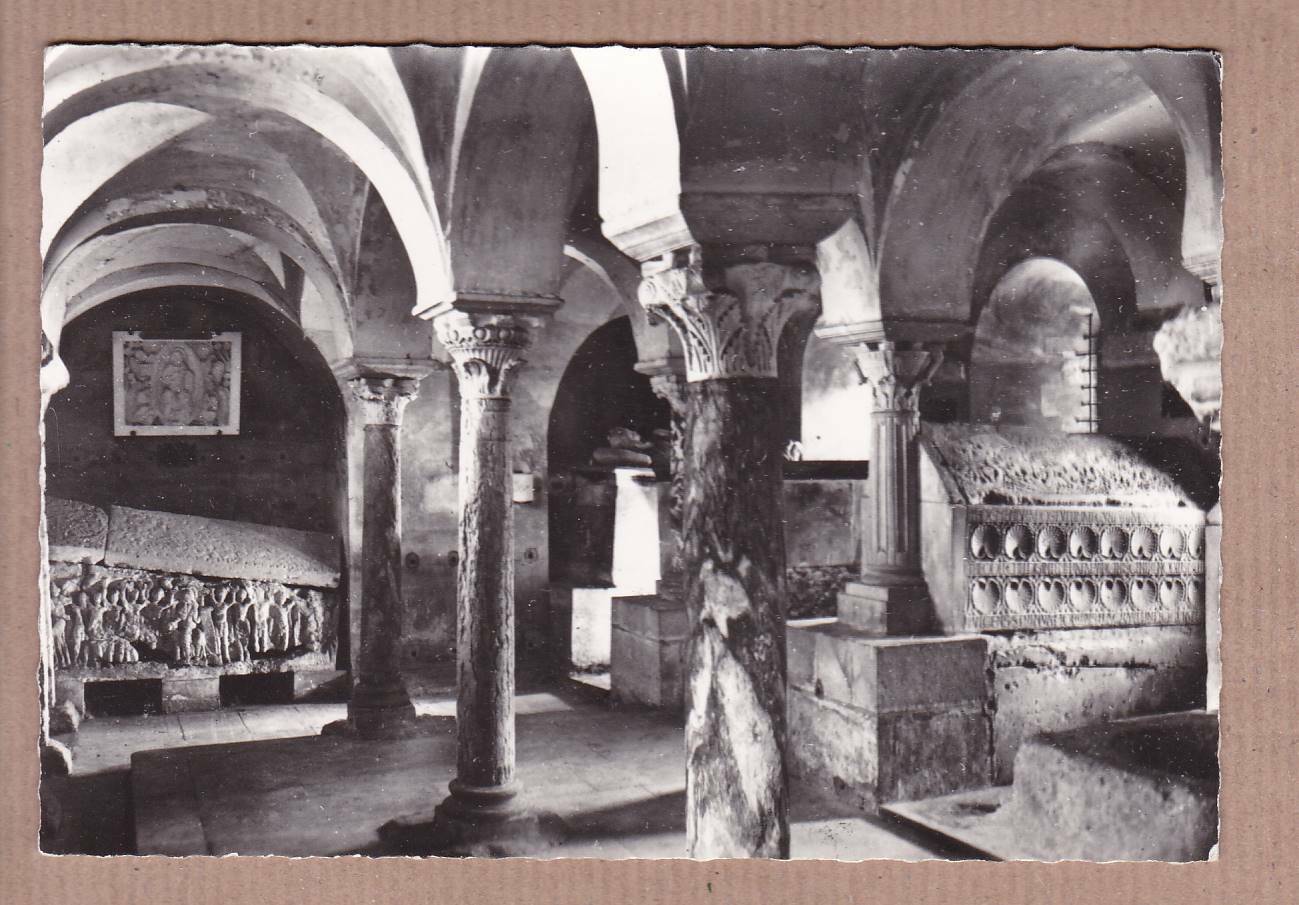 LOT DE 2 CARTES POSTALES CPSM NOIR & BLANC / JOUARRE ANCIENNE ABBAYE NOTRE-DAME