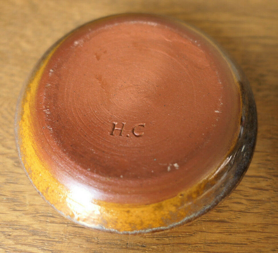PAIRE DE PETITS BEURRIERS DE TABLE COUPELLES TERRE CUITE VERNISSEE SIGNEES HC