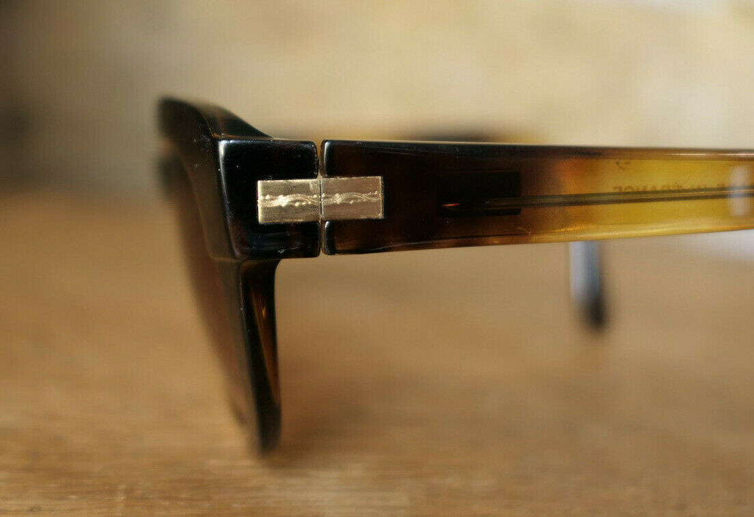PAIRE DE LUNETTES DE SOLEIL VINTAGE KENZO SUNGLASSES