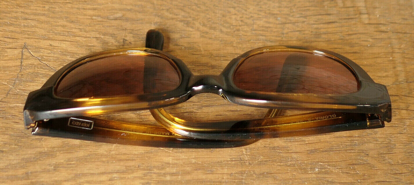 PAIRE DE LUNETTES DE SOLEIL VINTAGE KENZO SUNGLASSES
