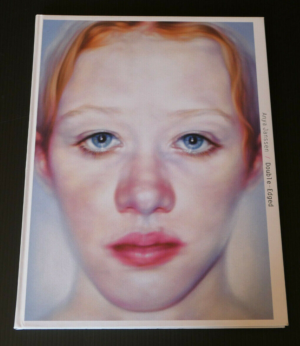 ANYA JANSSEN / DOUBLE-EDGED / 2003 / PHOTOGRAPHY ART
