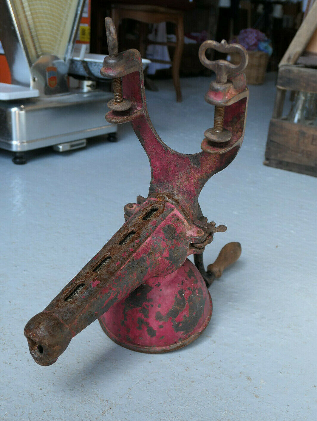 ANCIEN GRAND HACHOIR MECANIQUE METAL EMAIL DECO CUISINE PATINE BOUCHERIE VINTAGE