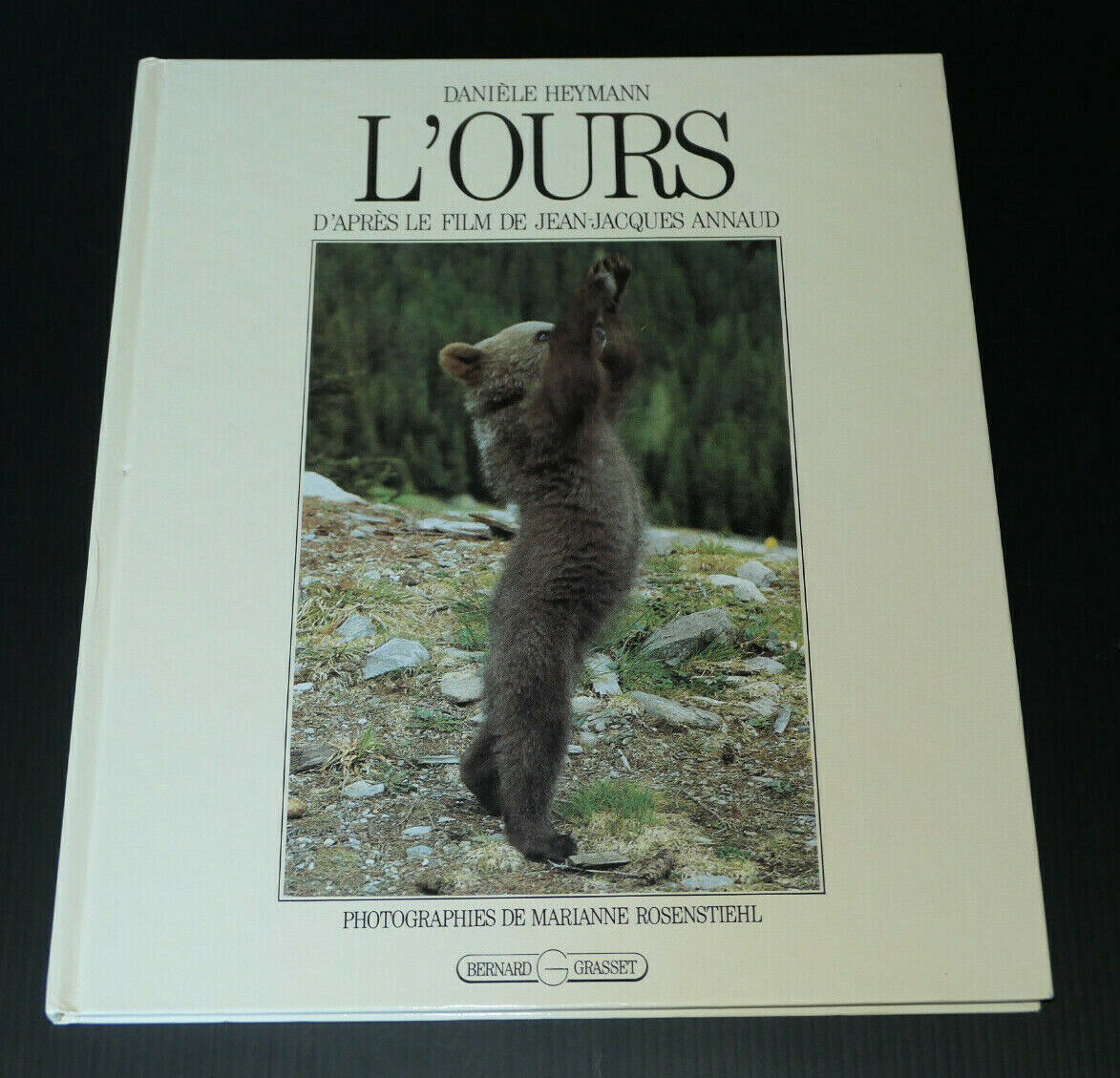 L'OURS / DANIELE HEYMANN / JEAN-JACQUES ANNAUD / MARIANNE ROSENSTIEHL / 1988