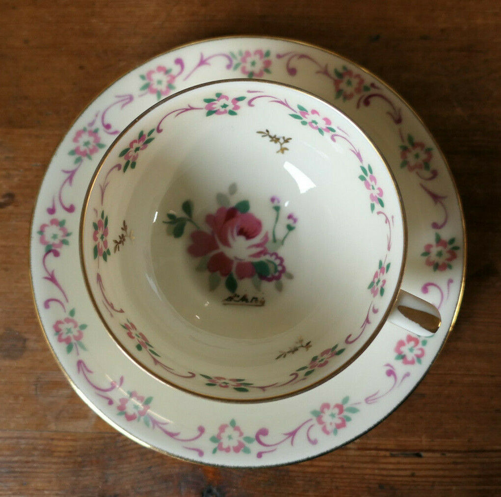 SERVICE A THE OU CAFE EN PORCELAINE DE LIMOGES D'ARTOIS ANCIENNE FABRIQUE ROYALE
