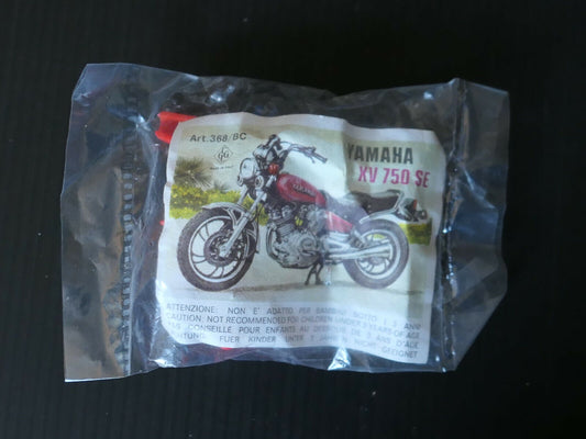 JOUET VINTAGE 1970 KIT MINI MOTO CGGC MADE IN ITALY / YAMAHA XV 750 SE