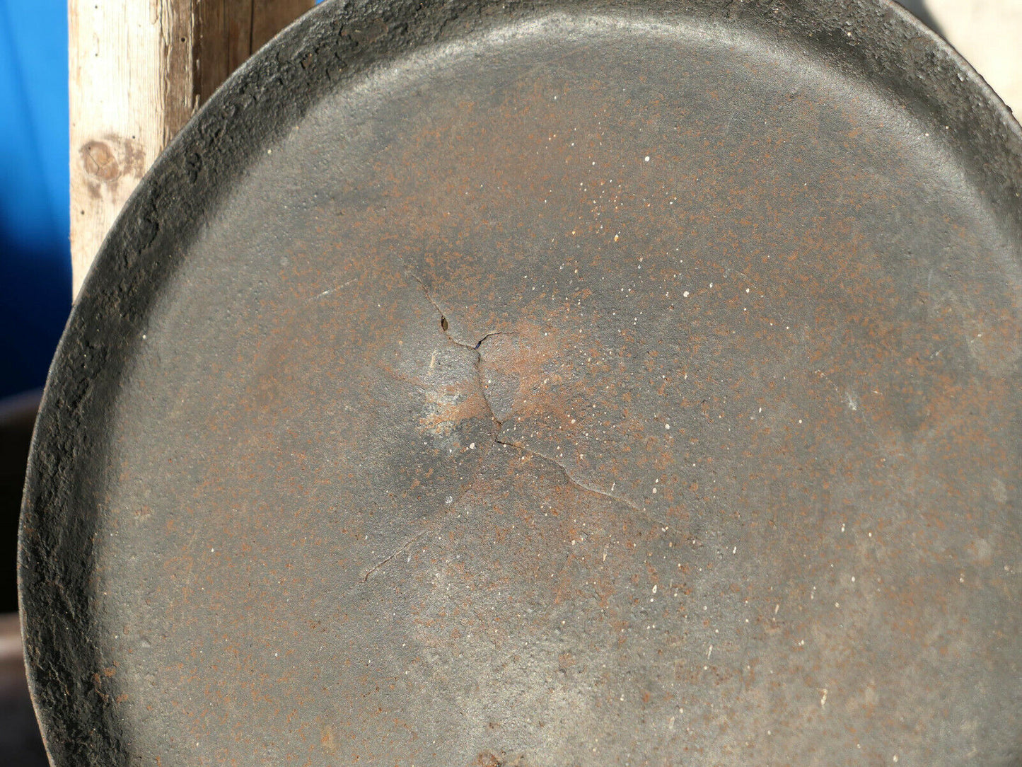 OLD METAL WROUGHT IRON CREPE PAN NORMANDY FOLK ART KITCHEN DECORATION