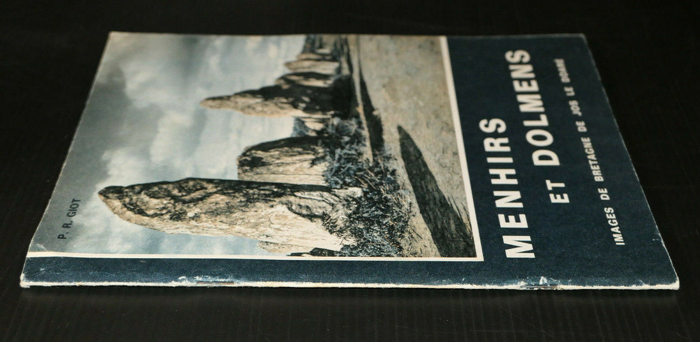 MENHIRS ET DOLMENS / IMAGES DE BRETAGNE DE JOS LE DOARE / 1970