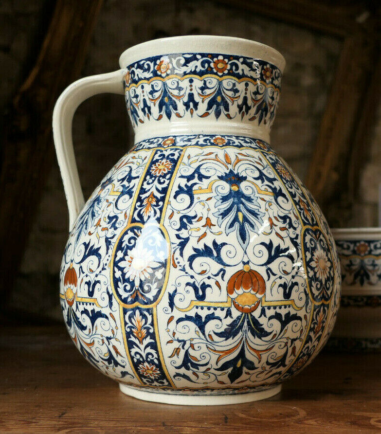 SERVICE DE TOILETTE EN FAIENCE DE GIEN DECOR ROUEN EPOQUE XIXe SIECLE