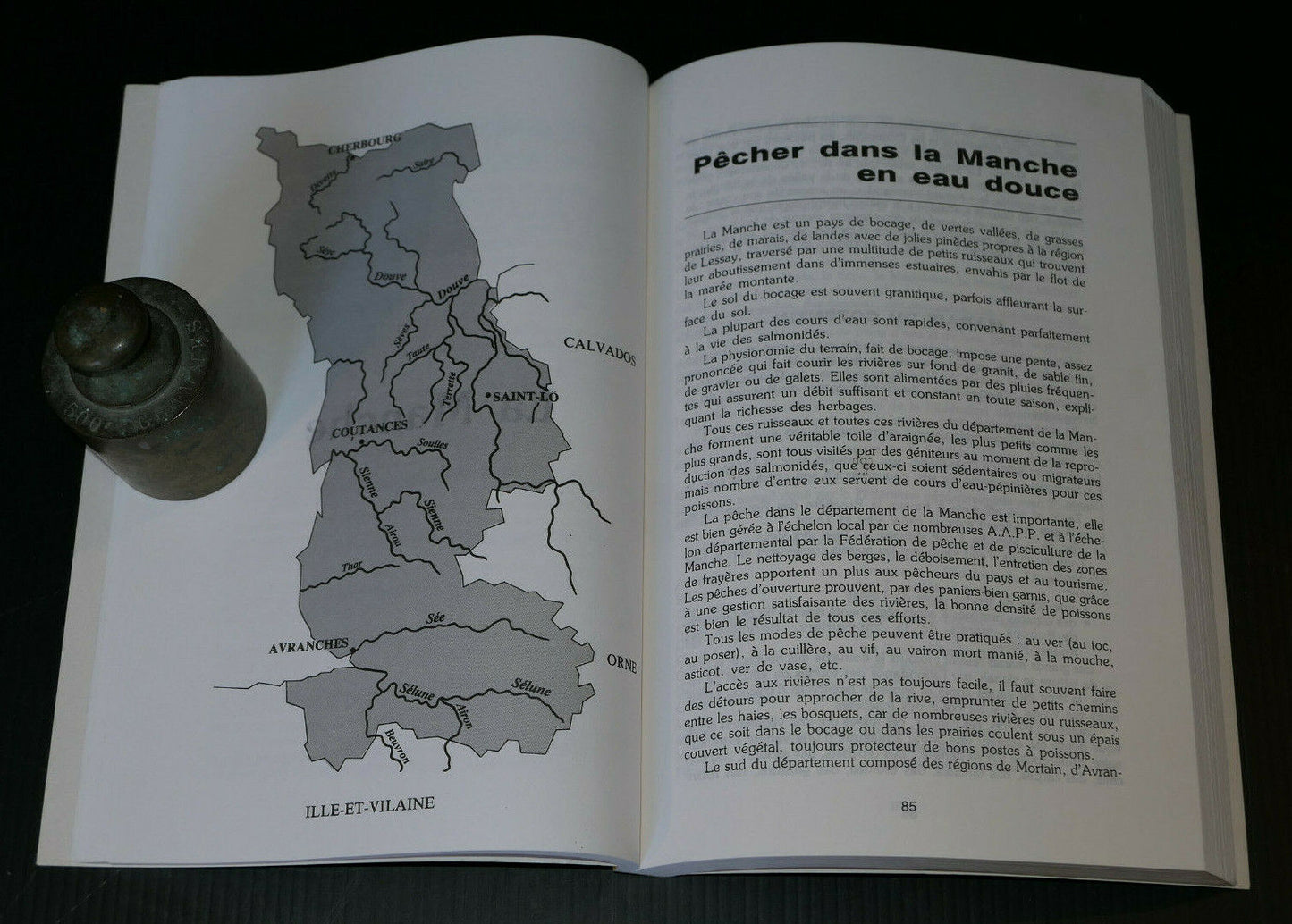 PECHE ET TOURISME EN BASSE NORMANDIE / CHARLES CORLET 1994 / YVON CARBONE