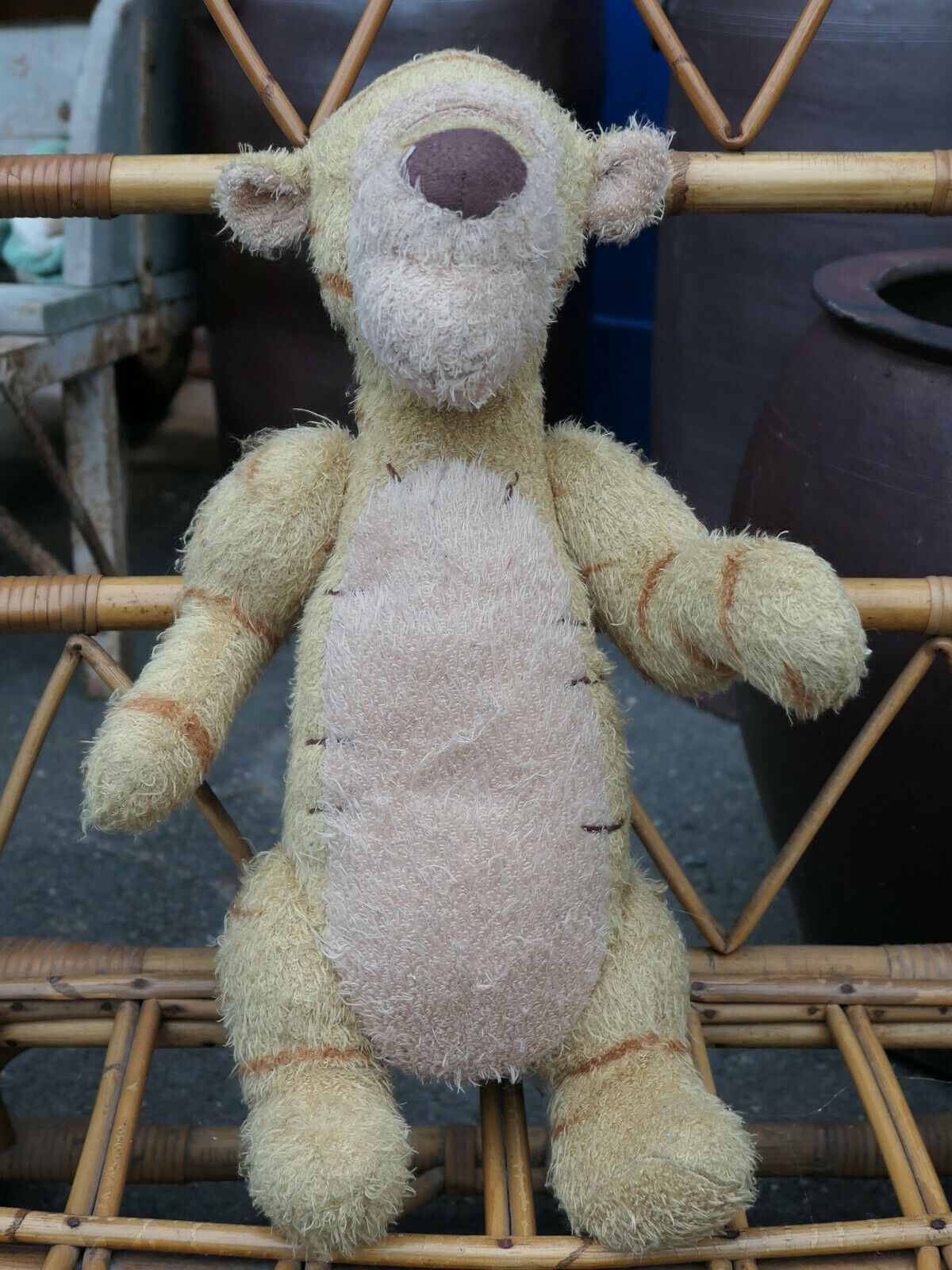 BIG SIZE PLUSH STUFFED TOY PELUCHE VINTAGE DISNEY WINNIE THE POOH TIGROU TIGER