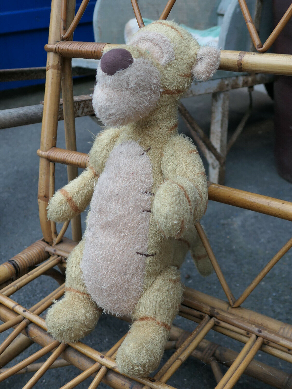 BIG SIZE PLUSH STUFFED TOY PELUCHE VINTAGE DISNEY WINNIE THE POOH TIGROU TIGER