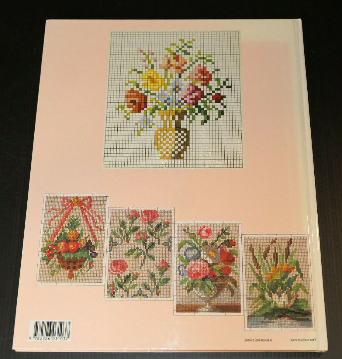FLEURS ET FRUITS POINT DE CROIX / REGINE DEFORGES GENEVIEVE DORMANN / 1994