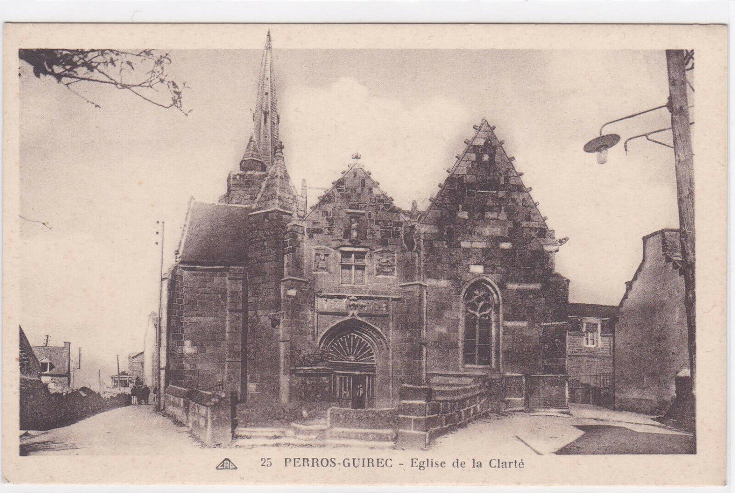CARTE POSTALE ANCIENNE NOIR ET BLANC CPA PERROS-GUIREC EGLISE DE LA CLARTE