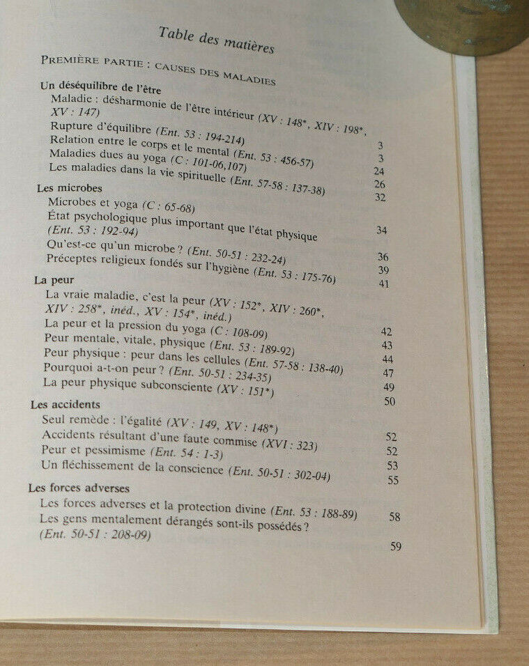 LE YOGA ET LA SANTE / SRI AUROBINDO ASHRAM / PONDICHERY 1995