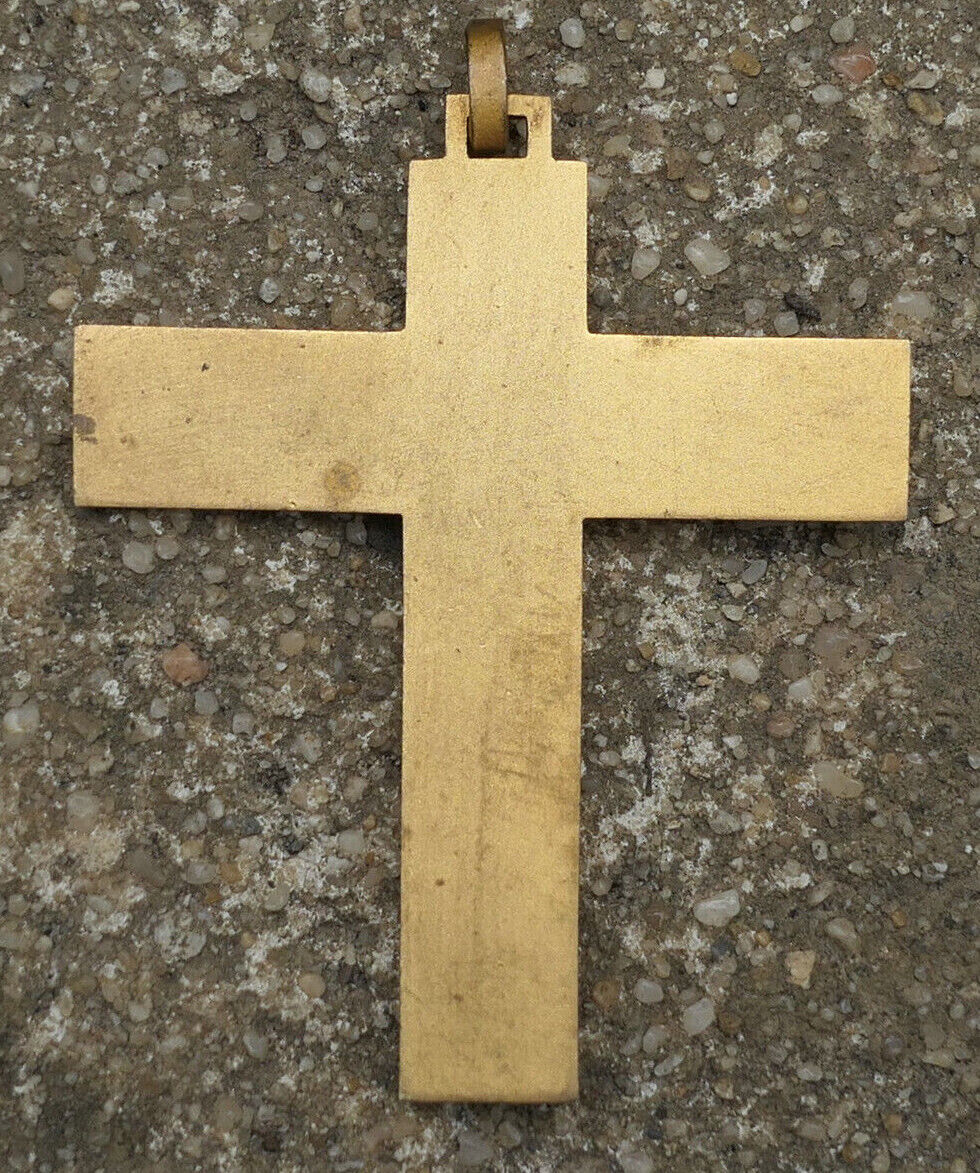 ANCIEN PENDENTIF CROIX METAL DORE SIGNED FERNAND PY CIRCA 1930 RELIGIOUS